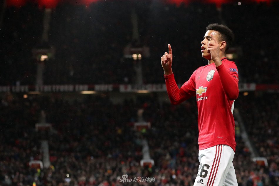 臂展接近2 臂展接近2