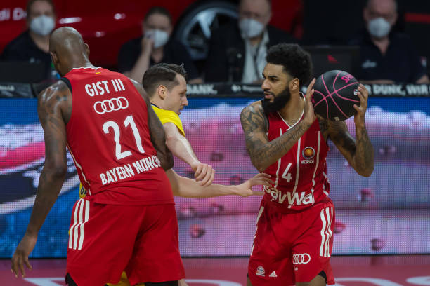 为了众人瞩 为了众人瞩