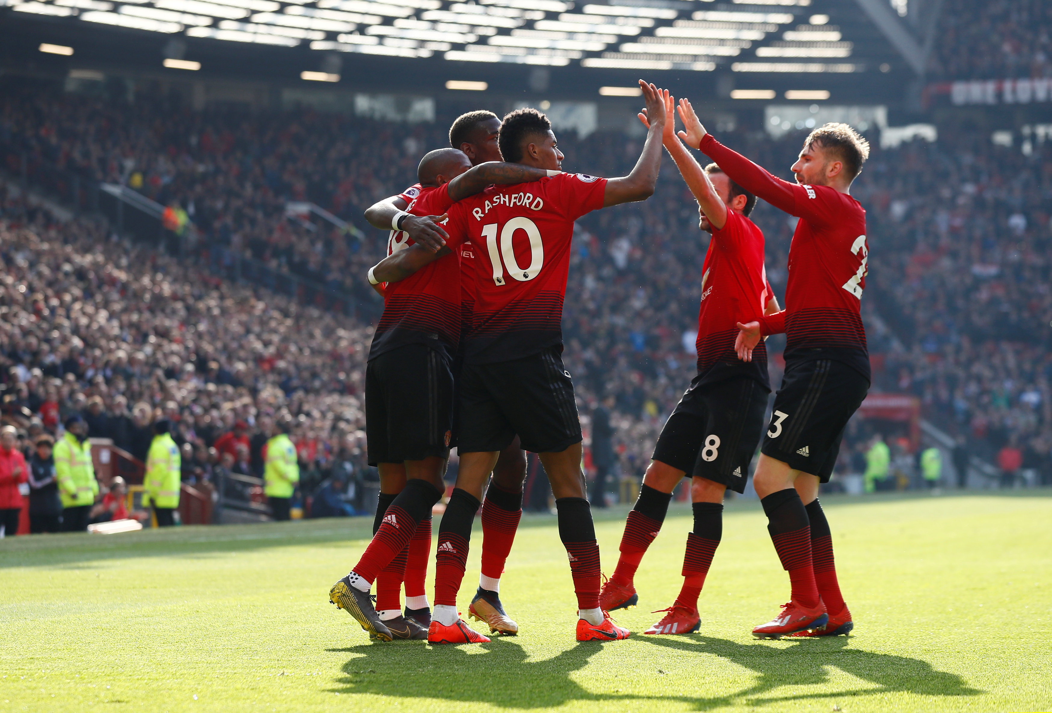 与此同时 与此同时